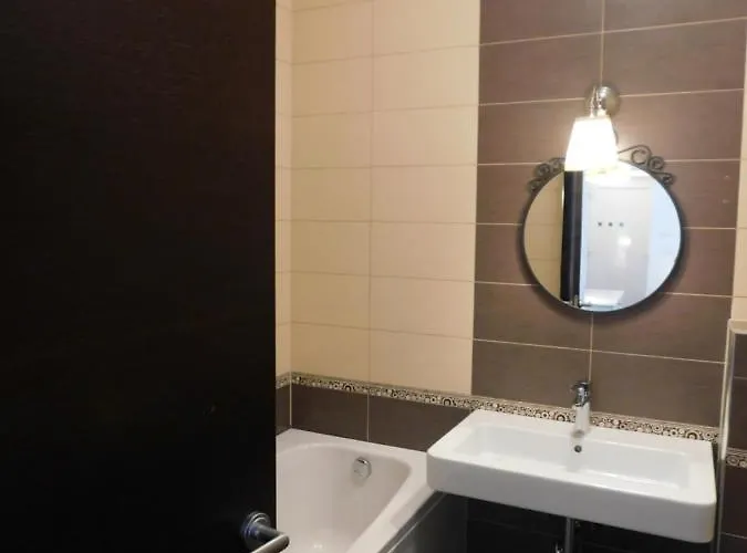 Keymaster's Hideaway Апартаменти *